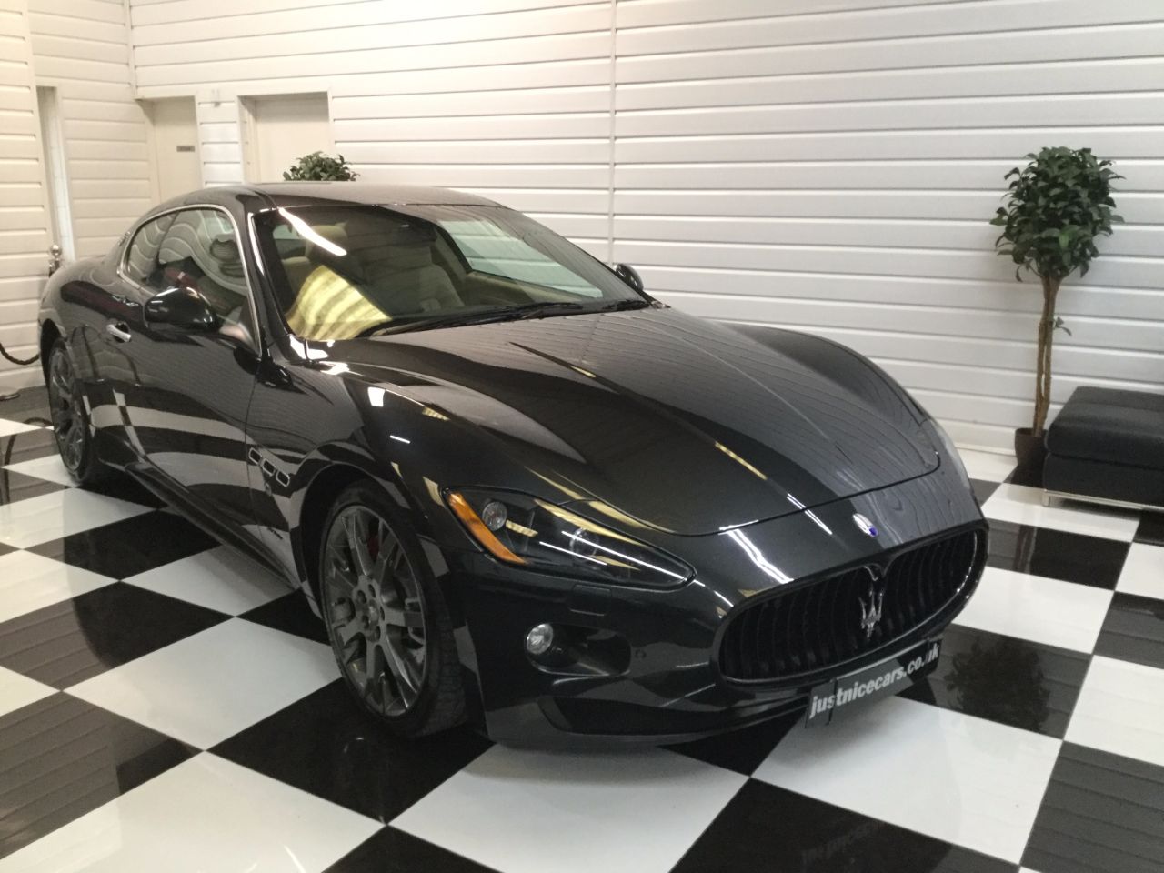 Maserati Granturismo 4.7 V8 S 2dr Automatic Coupe Petrol Grey