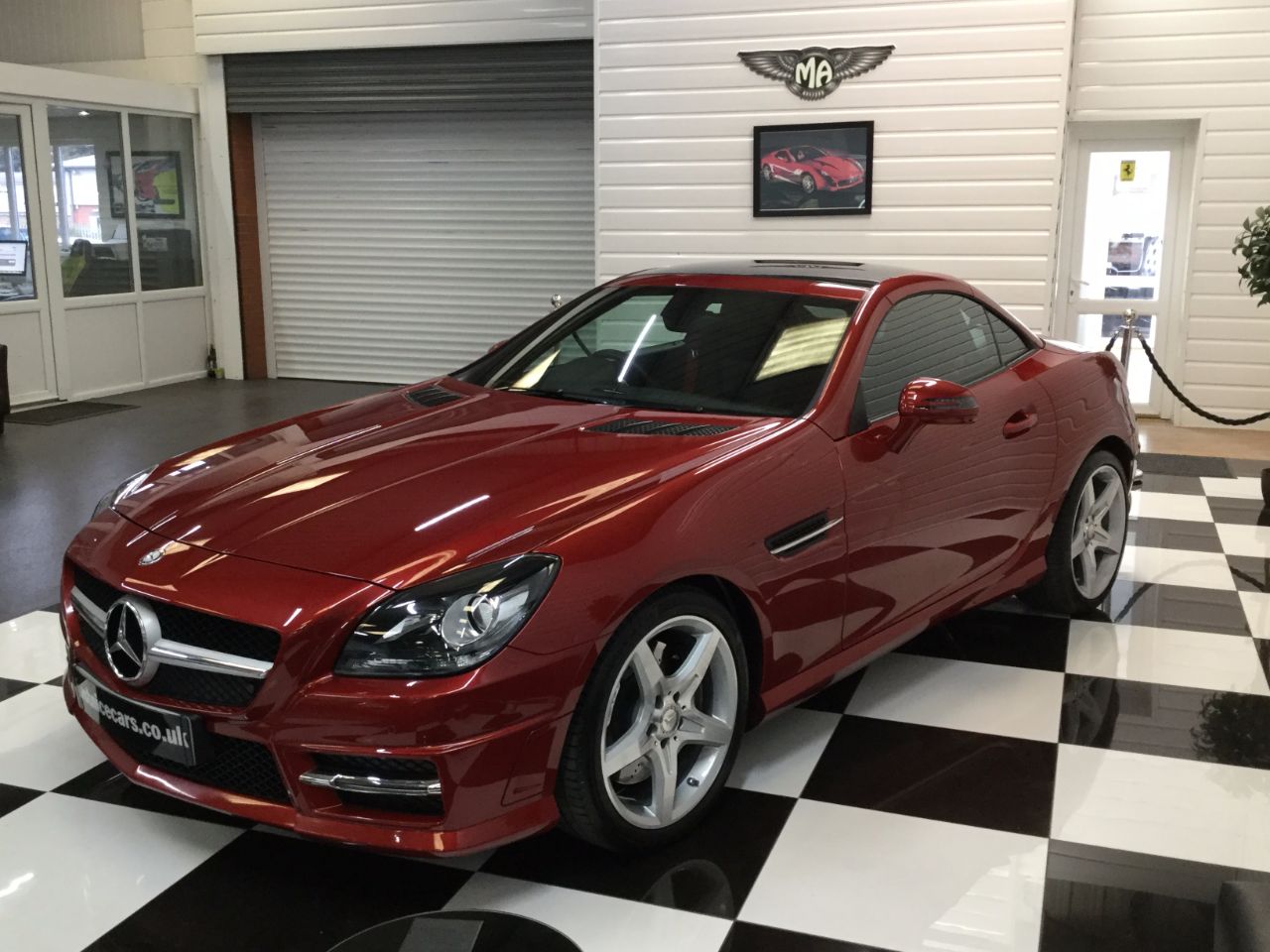 Mercedes-Benz SLK SLK 200 2.0 9G-Tronic AMG Sport 2dr Tip Auto Convertible Petrol Hyacinth Red