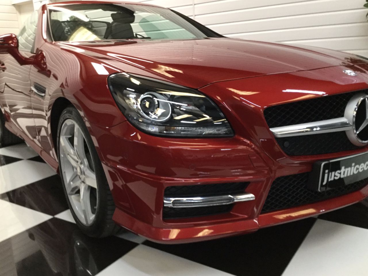 Mercedes-Benz SLK SLK 200 2.0 9G-Tronic AMG Sport 2dr Tip Auto Convertible Petrol Hyacinth Red