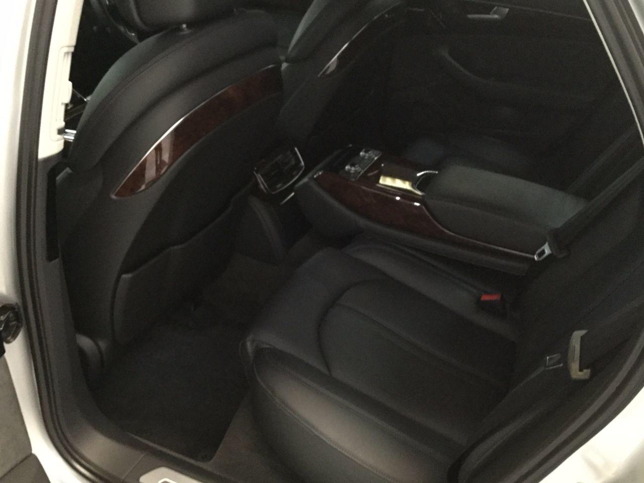 Audi A8 4.2 V8 TDi Quattro SE 4dr Tip Auto 350BHP Saloon Diesel Silver