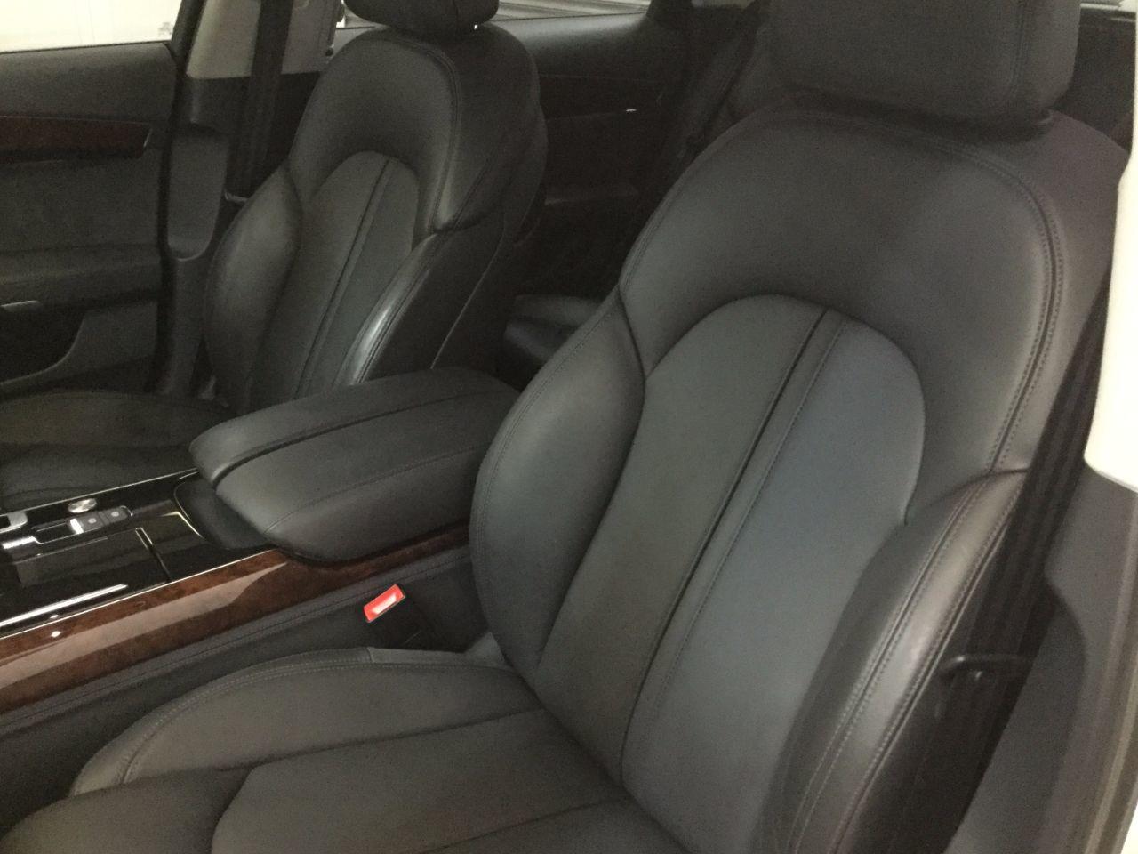 Audi A8 4.2 V8 TDi Quattro SE 4dr Tip Auto 350BHP Saloon Diesel Silver