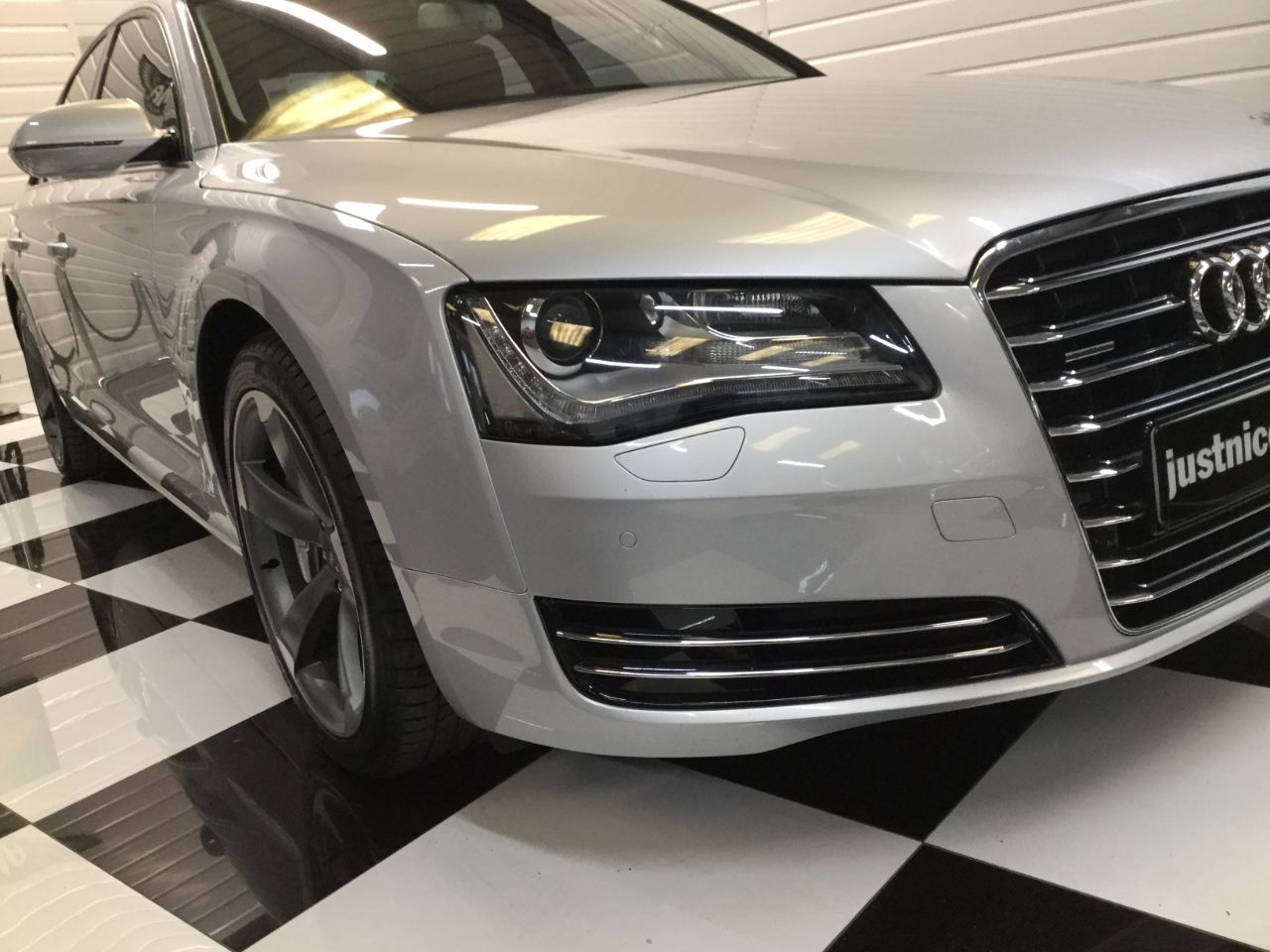 Audi A8 4.2 V8 TDi Quattro SE 4dr Tip Auto 350BHP Saloon Diesel Silver