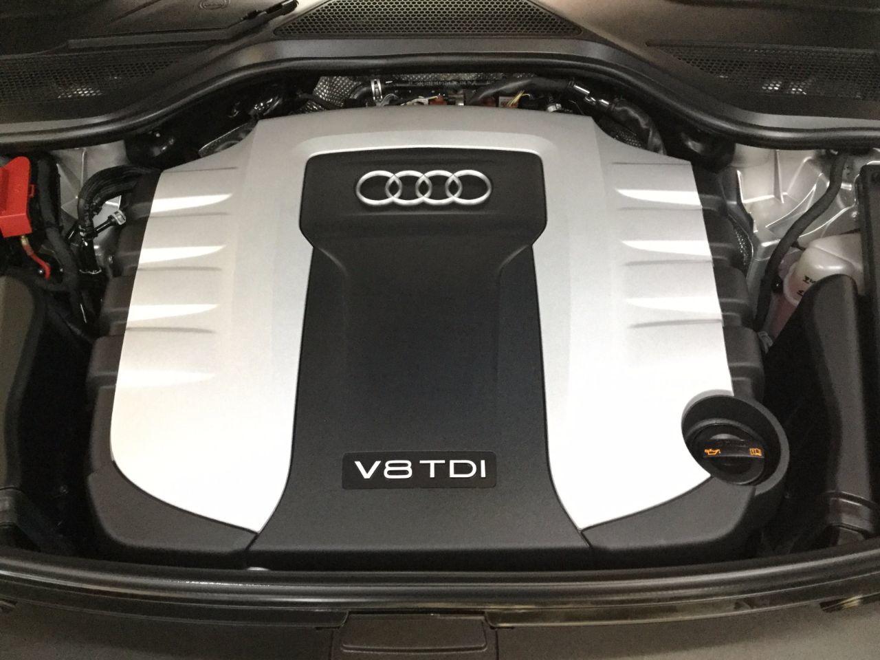 Audi A8 4.2 V8 TDi Quattro SE 4dr Tip Auto 350BHP Saloon Diesel Silver