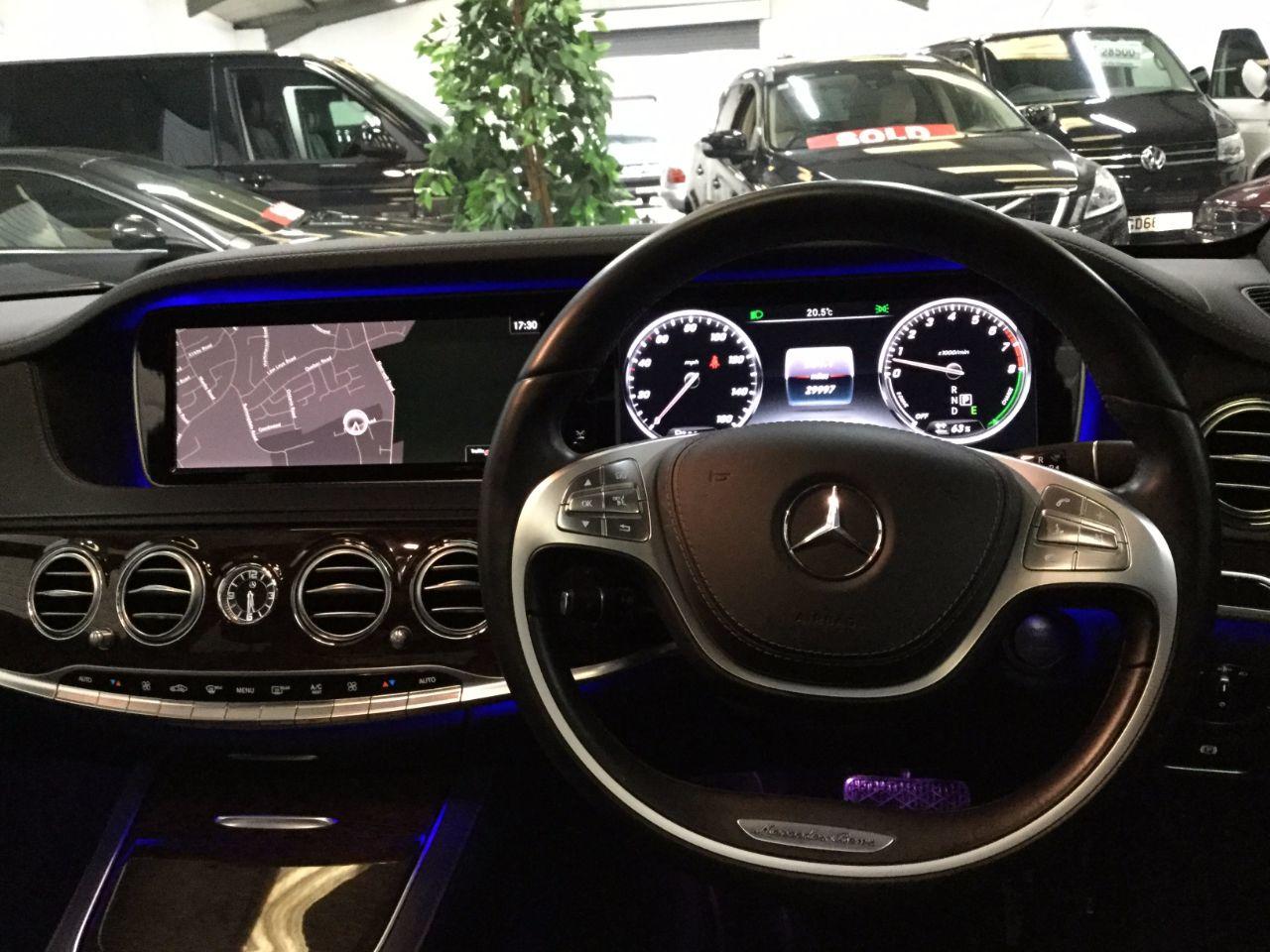 Mercedes-Benz S Class S400hL HYBRID PETROL 3.5 LWB Saloon Hybrid Obsidian Black Metallic