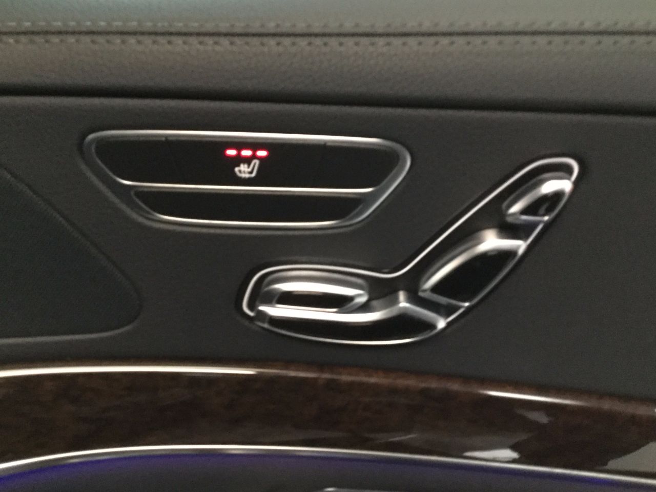 Mercedes-Benz S Class S400hL HYBRID PETROL 3.5 LWB Saloon Hybrid Obsidian Black Metallic
