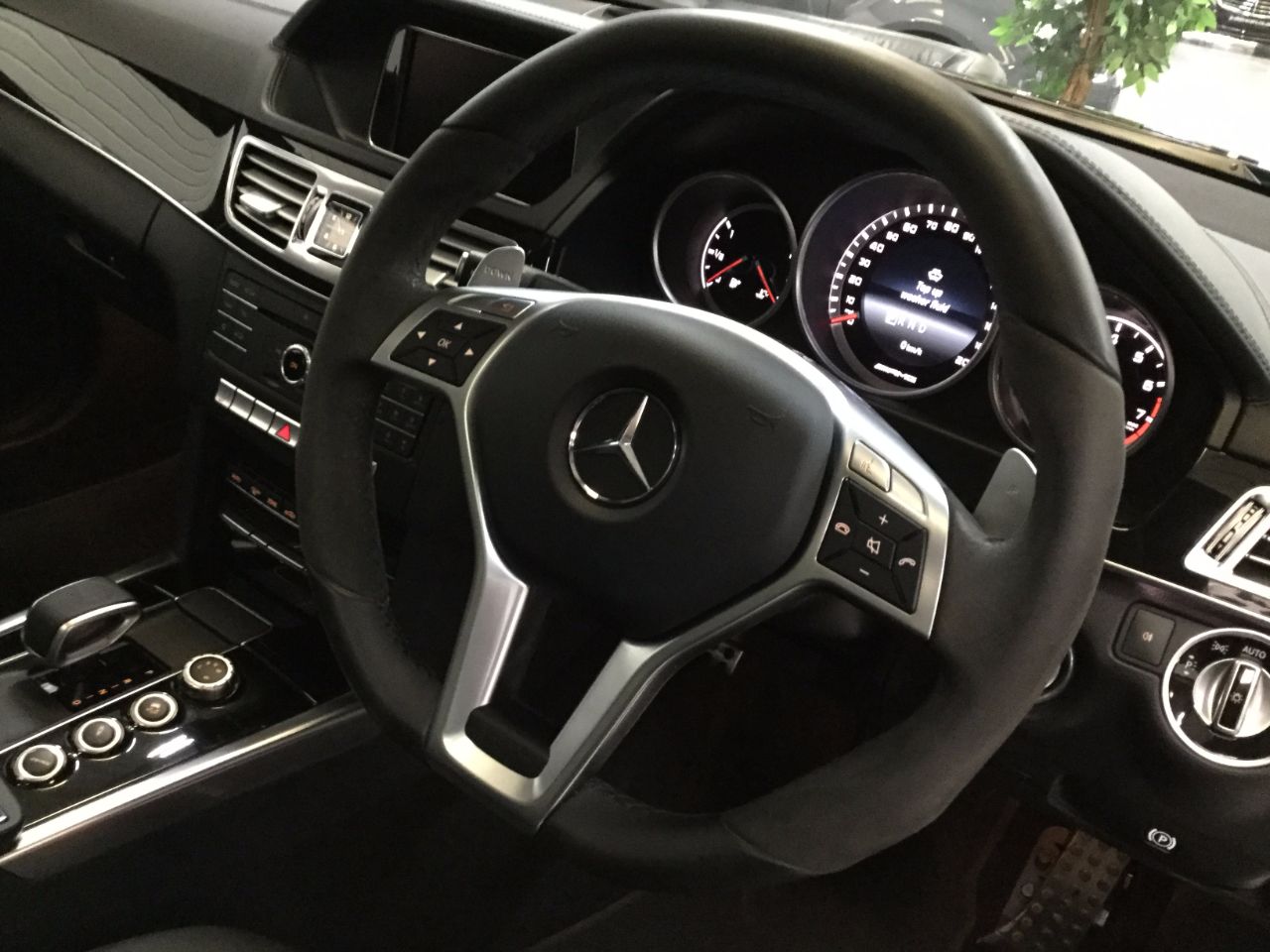 Mercedes-Benz E Class E63 5.5 V8 Bi-Turbo MCT Automatic 550BHP Saloon Petrol Obsidian Black Metallic