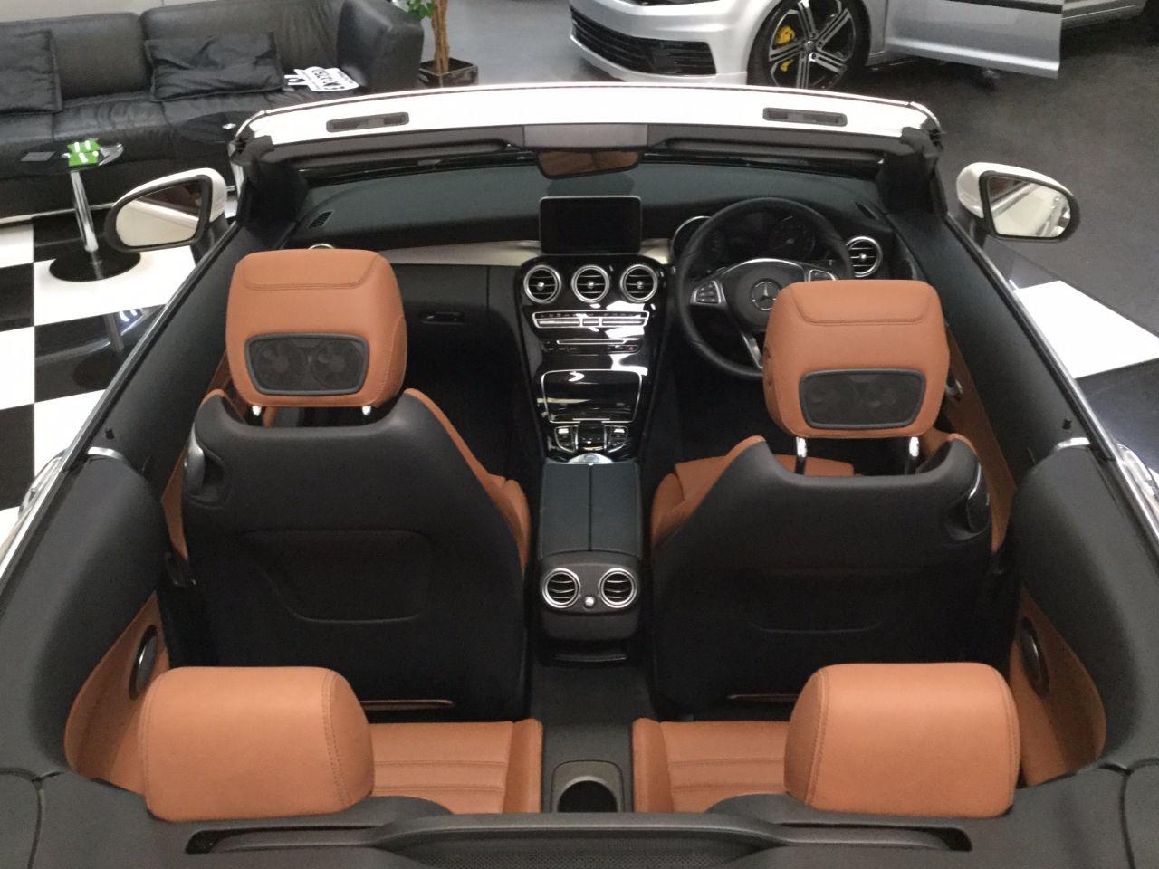 Mercedes-Benz C Class C200 Sport 2.0 9G-Tronic Automatic Convertible Petrol White