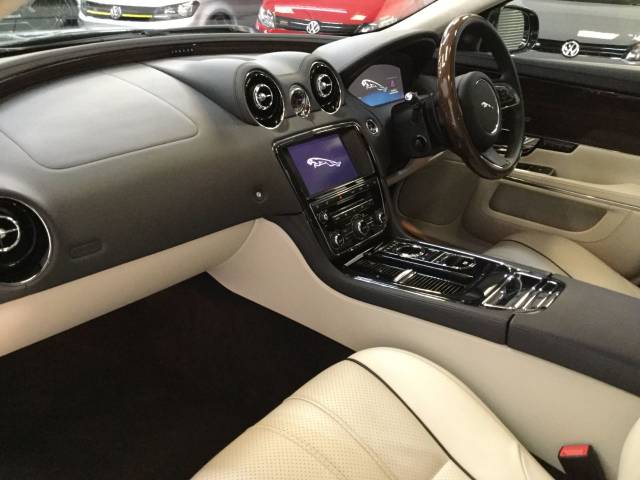 2013 Jaguar Xj 3.0d V6 Portfolio 4dr Auto [LWB] [8]