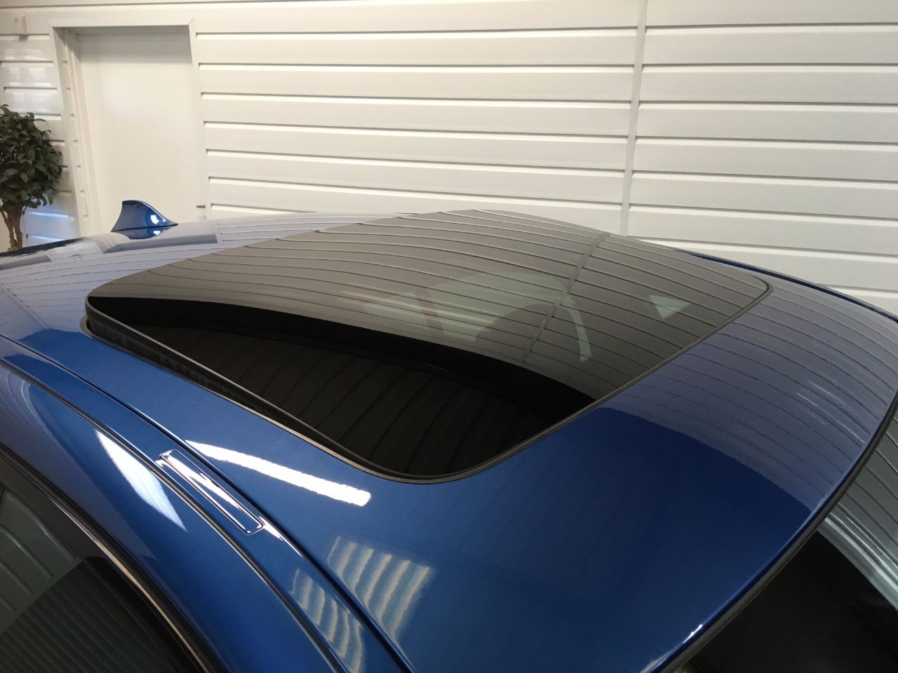BMW M5 4.4 M5 4dr DCT Saloon Petrol Monte Carlo Blue