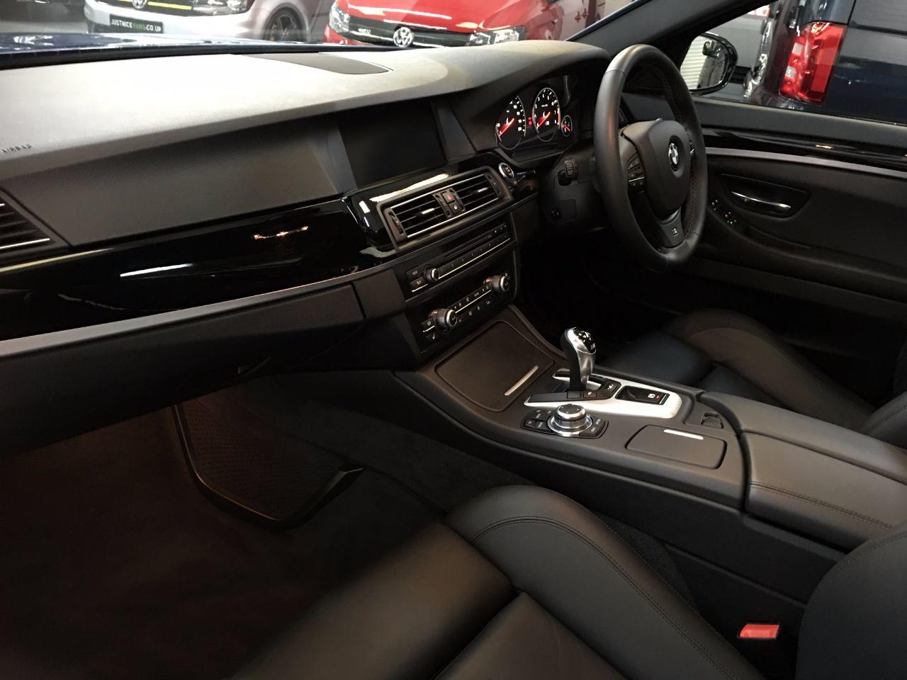 BMW M5 4.4 M5 4dr DCT Saloon Petrol Monte Carlo Blue