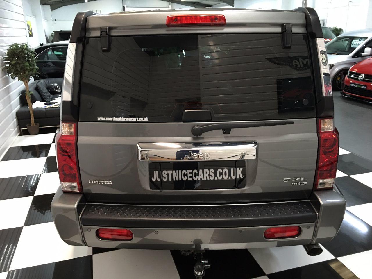 Jeep Commander 5.7 V8 Limited 5dr Automatic 7 Seater Estate Petrol Grey Metallic