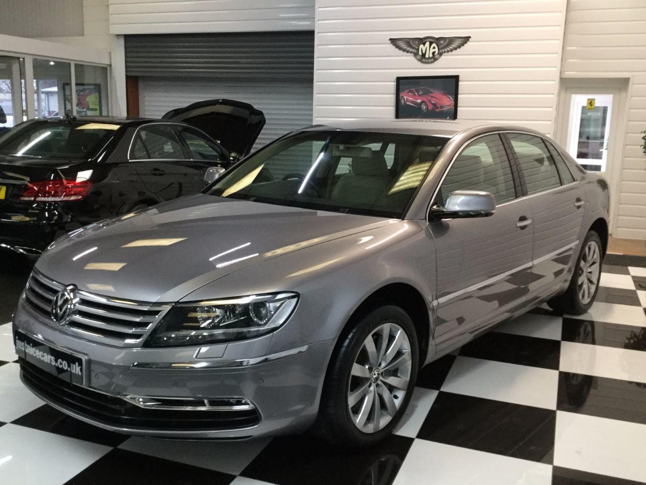 Volkswagen Phaeton 3.0 V6 TDI 4MOTION 4X4 4dr Auto Saloon Diesel Tempest Silver Grey