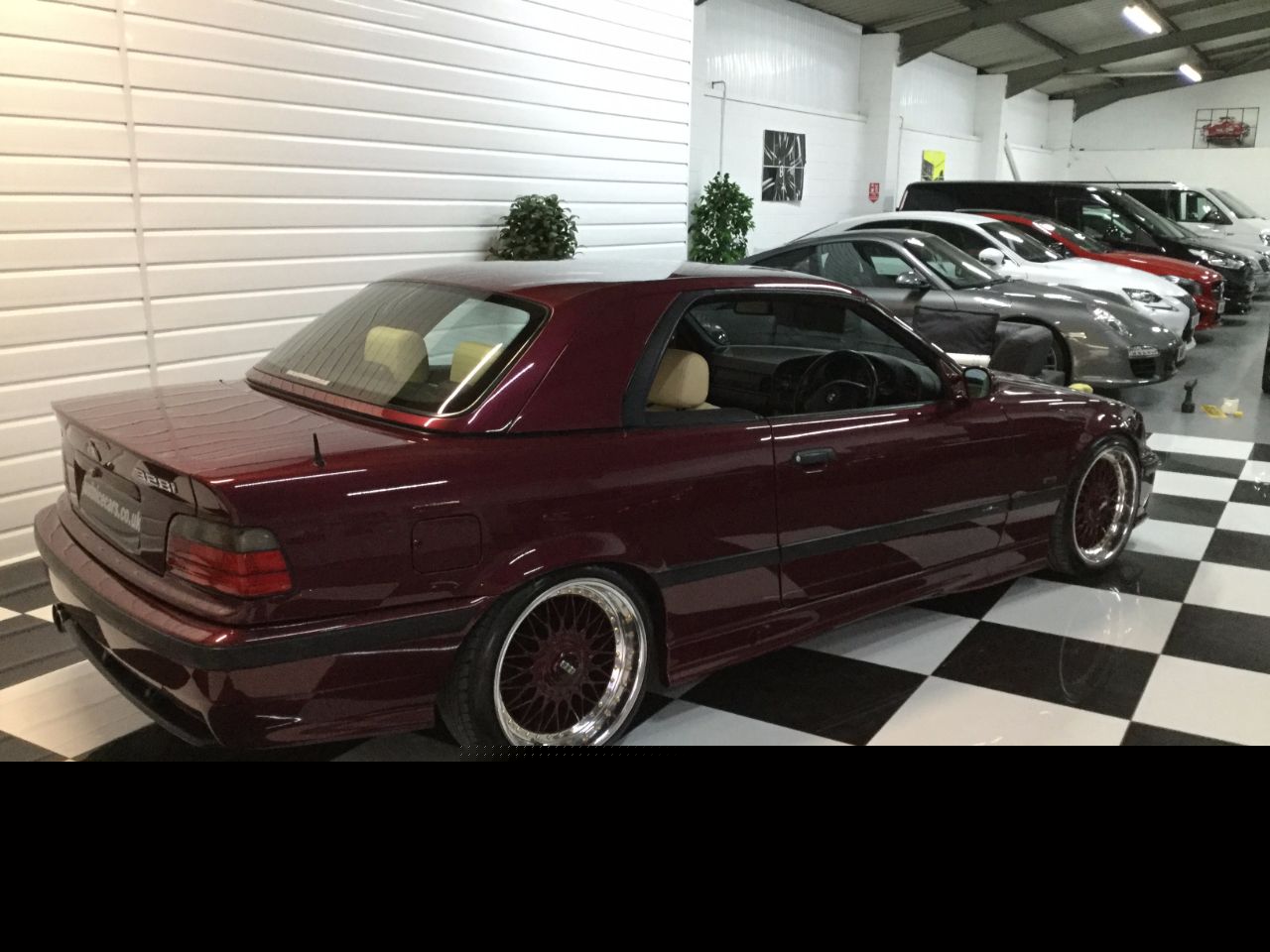 BMW 3 Series 2.8 328i 2dr Auto Convertible Petrol Romatic Red