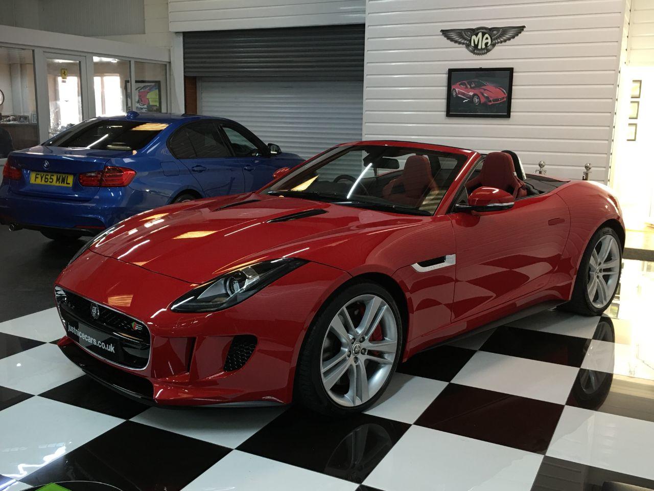 Jaguar F-type 5.0 Supercharged V8 S 2dr Auto Convertible Petrol Salsa Red