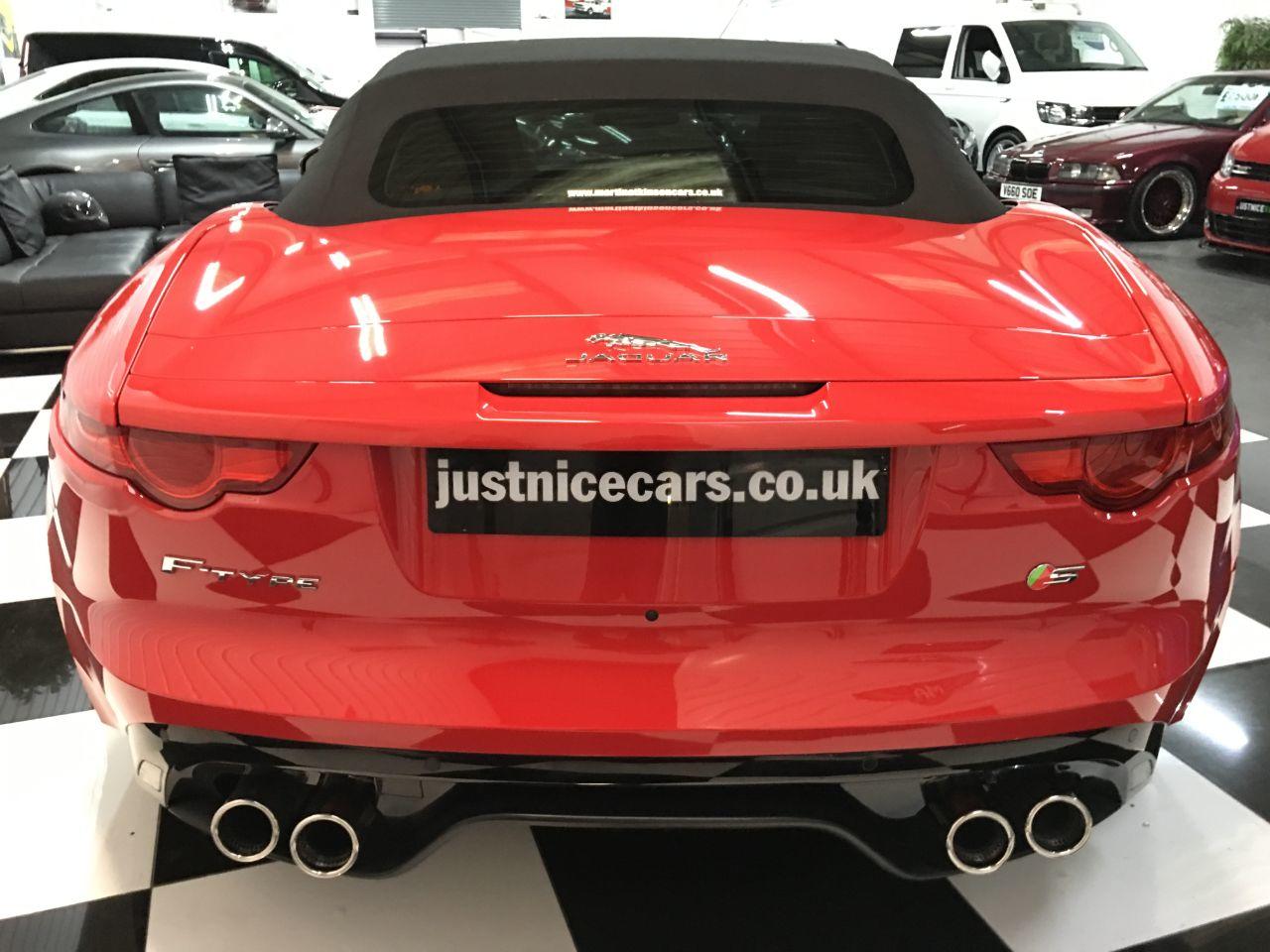 Jaguar F-type 5.0 Supercharged V8 S 2dr Auto Convertible Petrol Salsa Red