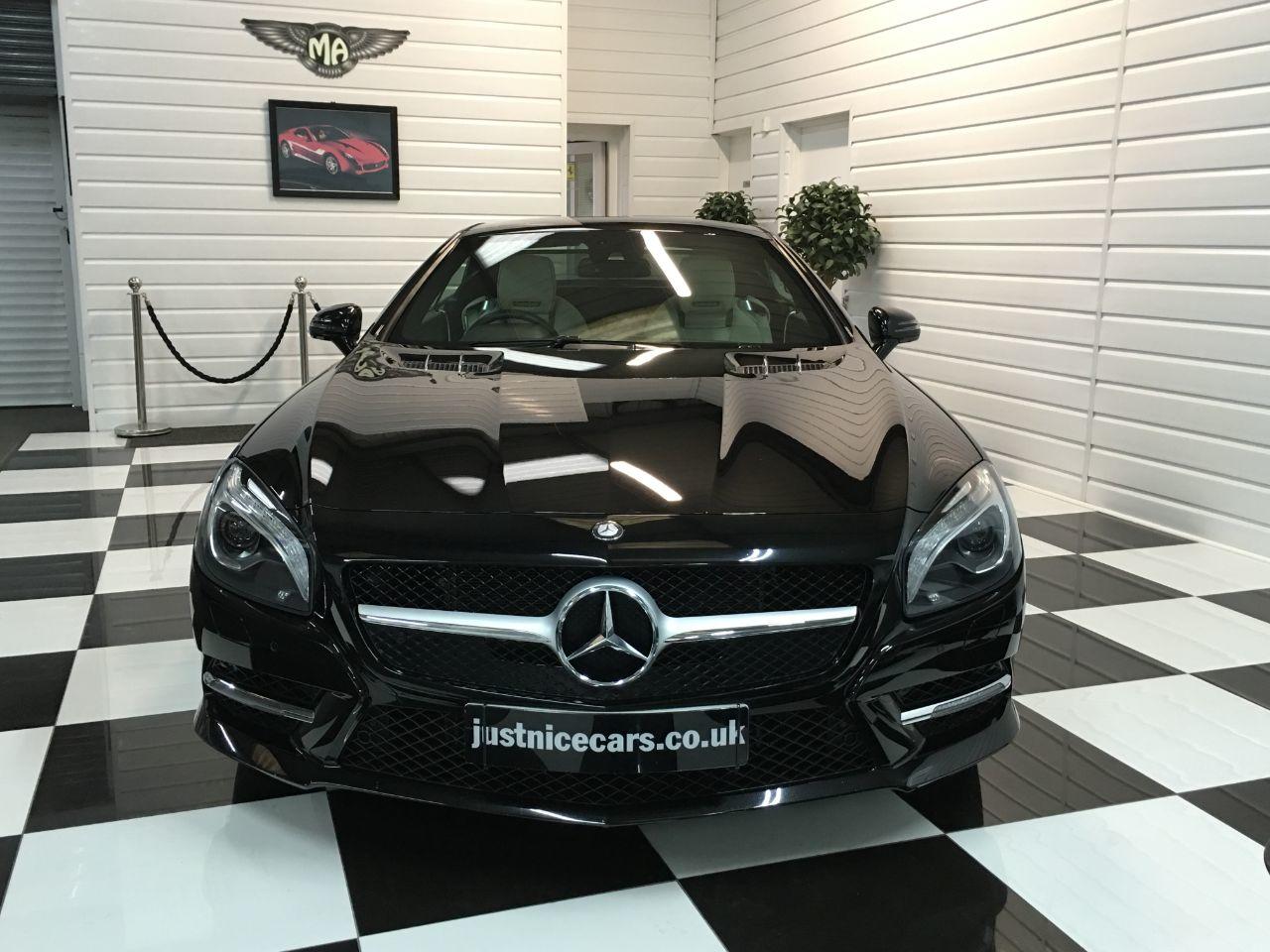 Mercedes-Benz SL Class 3.0 SL 400 AMG Sport 2dr Auto 333BHP Convertible Petrol Black