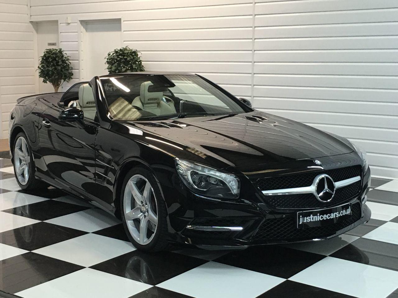 Mercedes-Benz SL Class 3.0 SL 400 AMG Sport 2dr Auto 333BHP Convertible Petrol Black