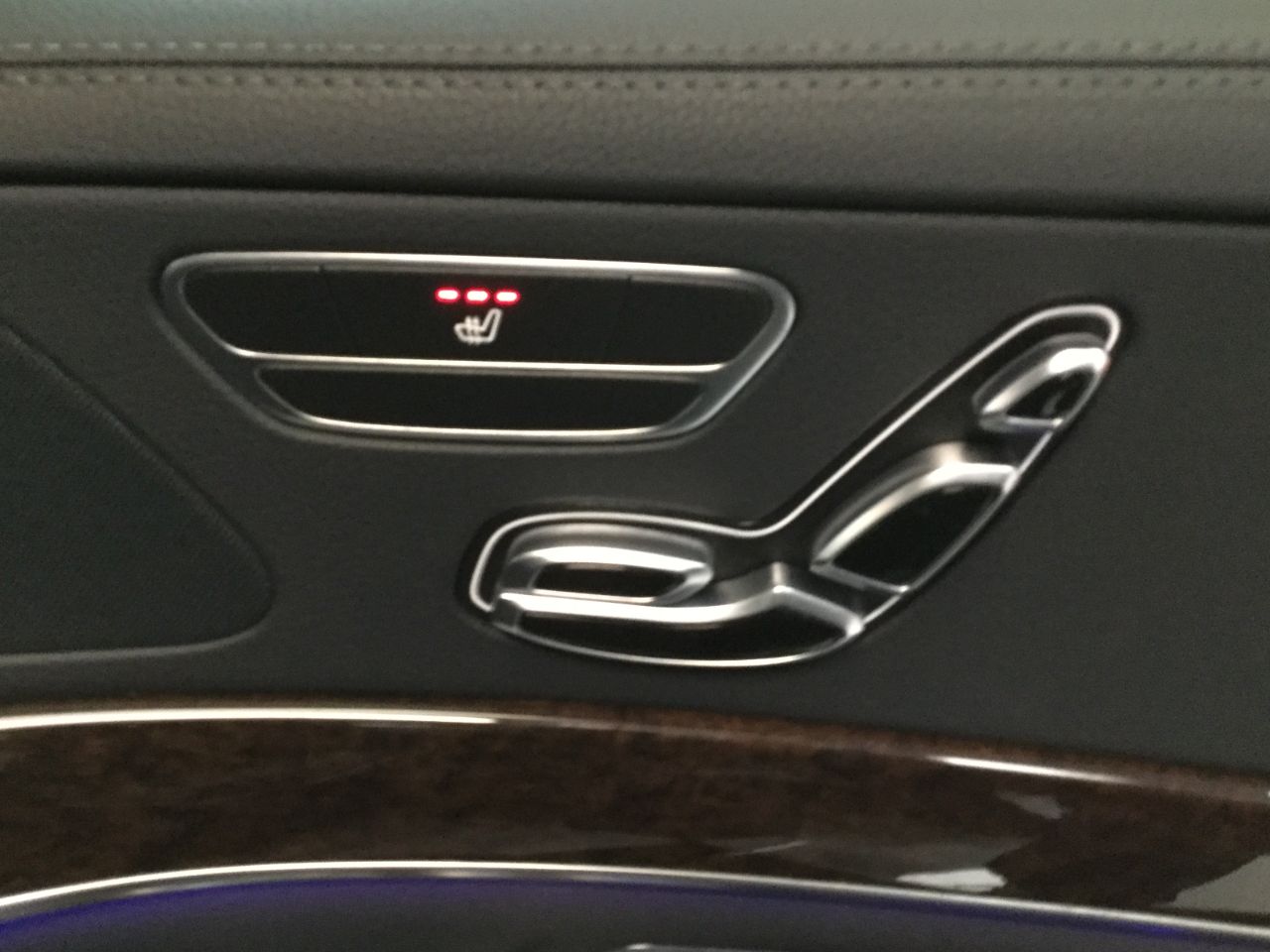 Mercedes-Benz S Class 3.5 S400L Hybrid SE Line 4dr Auto (Executive Rear Seat Pack) Saloon Hybrid Obsidian Black Metallic