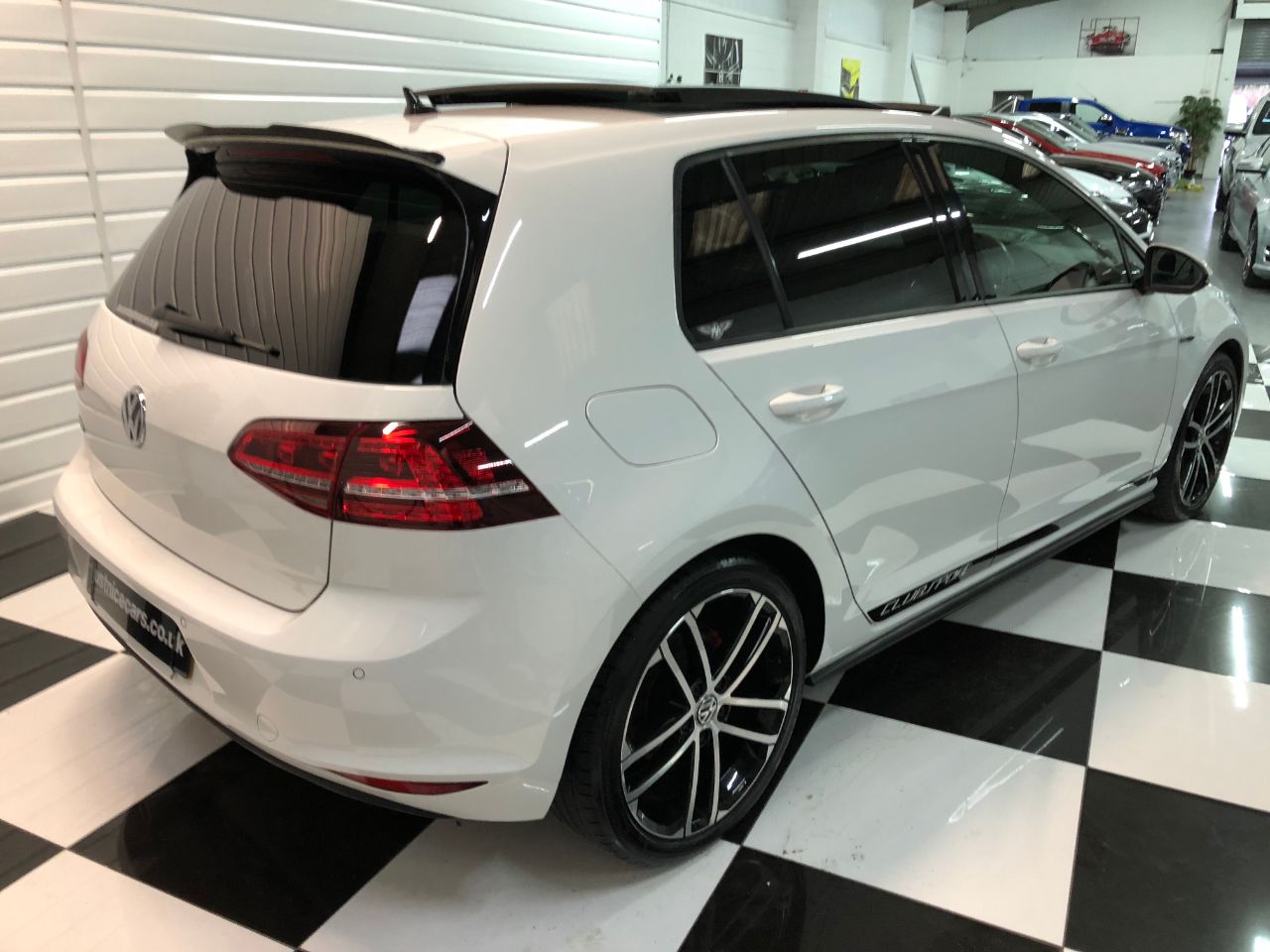 Volkswagen Golf 2.0 TDI GTD 5dr DSG Auto PAN ROOF~HEATED SEATS~SAT NAV~ Hatchback Diesel Candy White