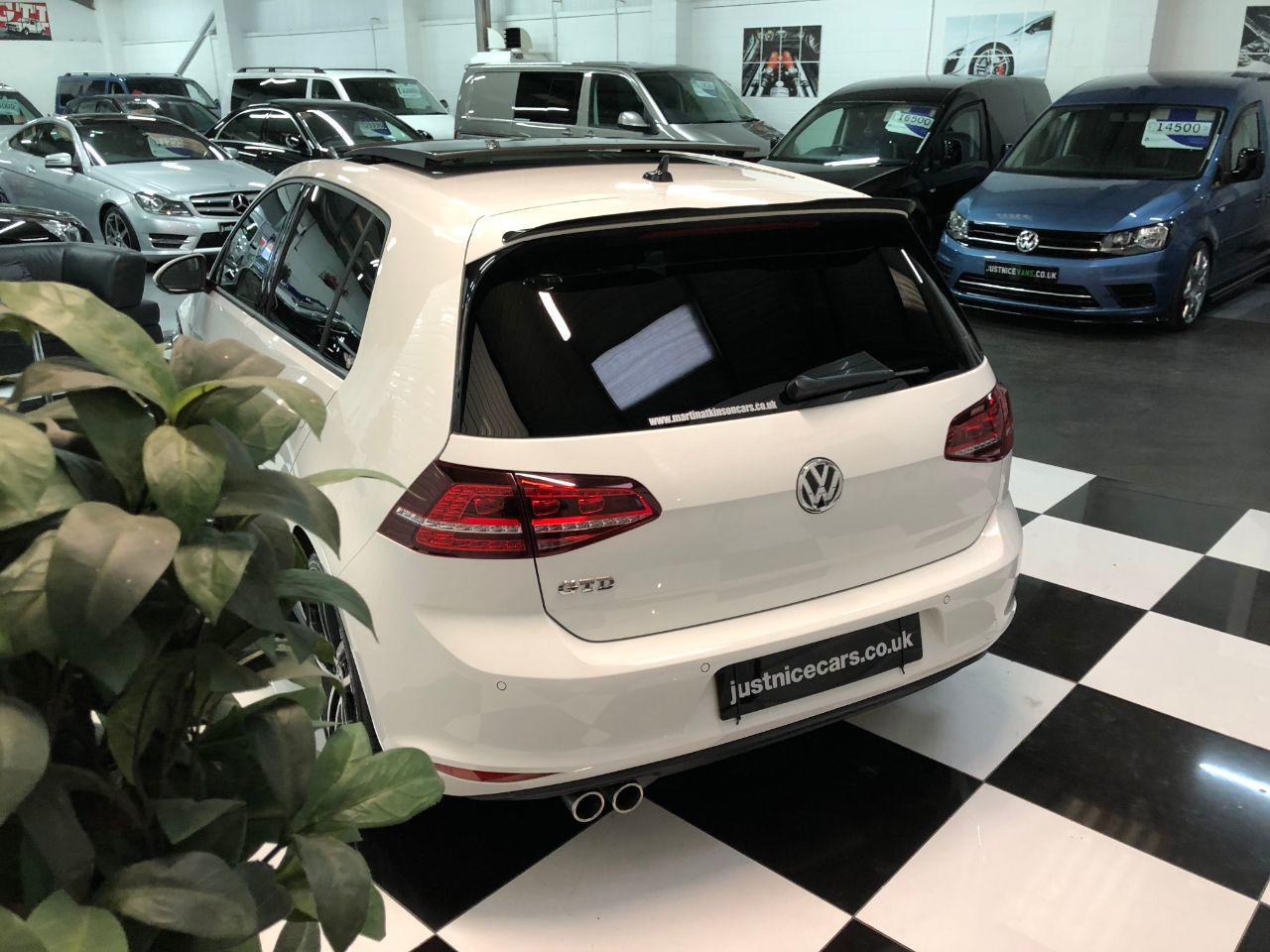 Volkswagen Golf 2.0 TDI GTD 5dr DSG Auto PAN ROOF~HEATED SEATS~SAT NAV~ Hatchback Diesel Candy White