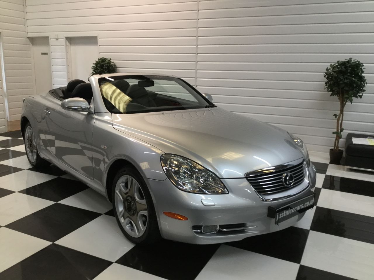 Lexus SC SC430 4.3 V8 Convertible Automatic Convertible Petrol Paliado Silver