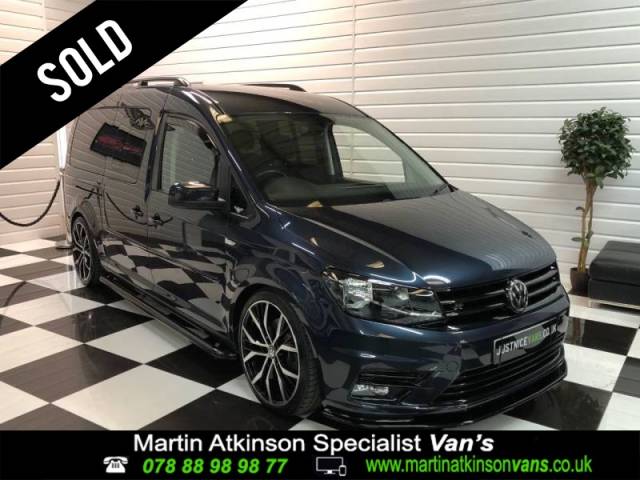 Volkswagen Caddy Maxi Life 2.0 TDi 150BHP 7 Seater DSG Auto Crew Van Diesel Starlight Blue