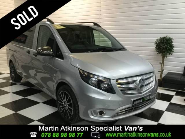 Mercedes-Benz Vito 2.1 Tourer Select 114CDi Auto Extra LWB Minibus Diesel Silver