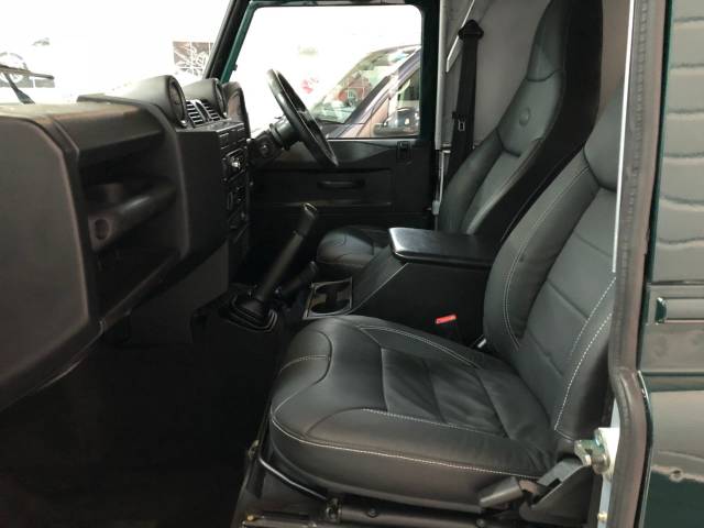 2011 Land Rover Defender Hard Top TDCi [2.2] ~AIR CON~