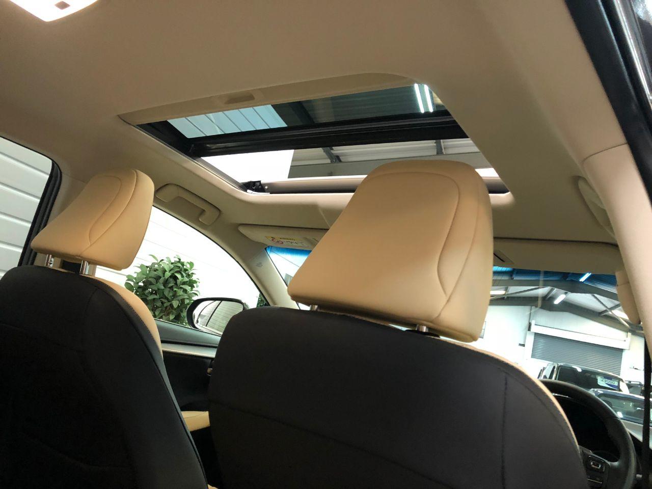 Lexus Nx 300h 2.5 Luxury 5dr Convenience Pack~Sun Roof~ Estate Hybrid Mercury Grey
