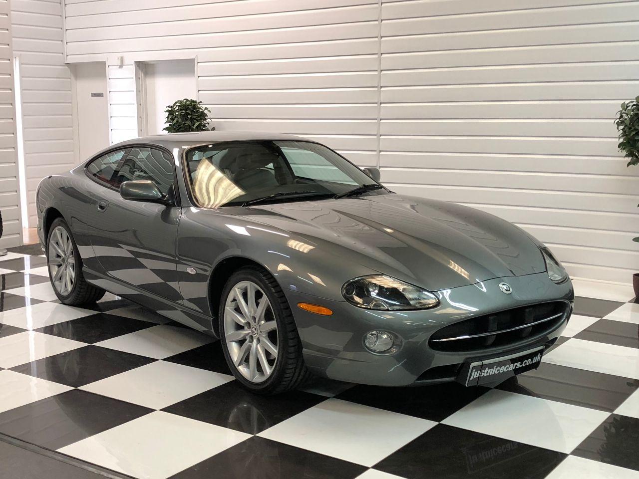 Jaguar Xk8 4.2 S V8 2dr Auto 300BHP Sports Petrol Grey