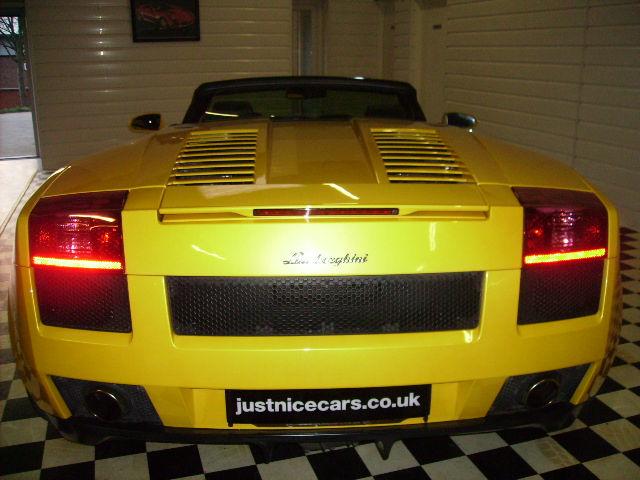 Lamborghini Gallardo 5.0 Spider V10 E-Gear Auto Convertible Petrol Yellow