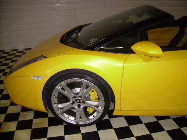 Lamborghini Gallardo 5.0 Spider V10 E-Gear Auto Convertible Petrol Yellow