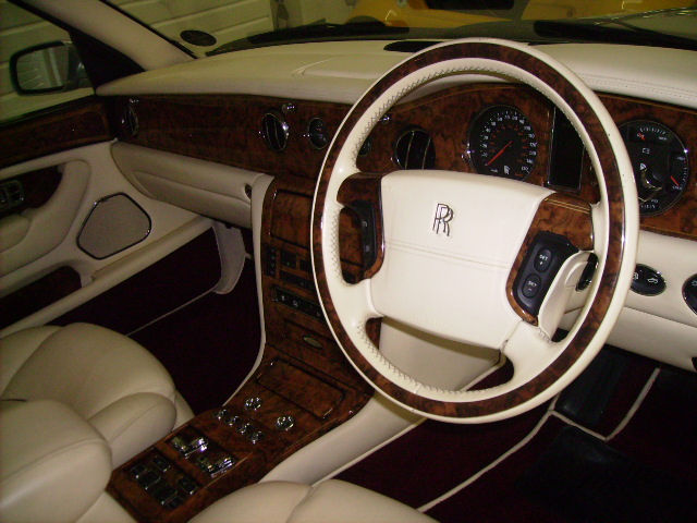 Rolls Royce Silver Seraph 5.0 v12 Saloon Petrol Silver Storm Pearl