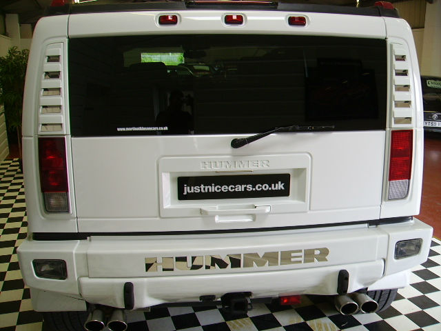 Hummer H2 0.1 6.2 SUPER CHARGER Four Wheel Drive Petrol Bright White