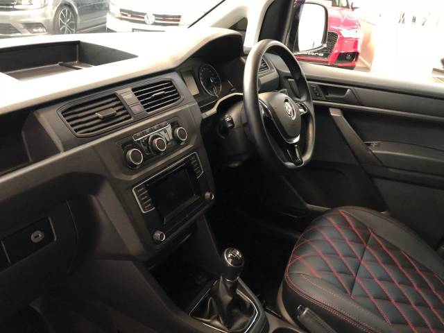 2017 Volkswagen Caddy 2.0 TDI BlueMotion Tech 102PS Highline Van