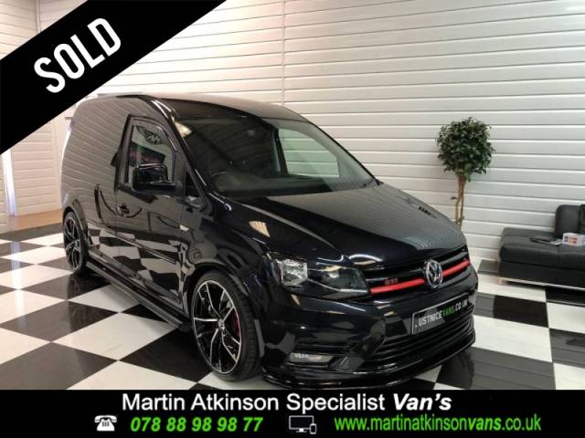 Volkswagen Caddy 2.0 TDI BlueMotion Tech 102PS Highline Van Panel Van Diesel Deep Black Pearl