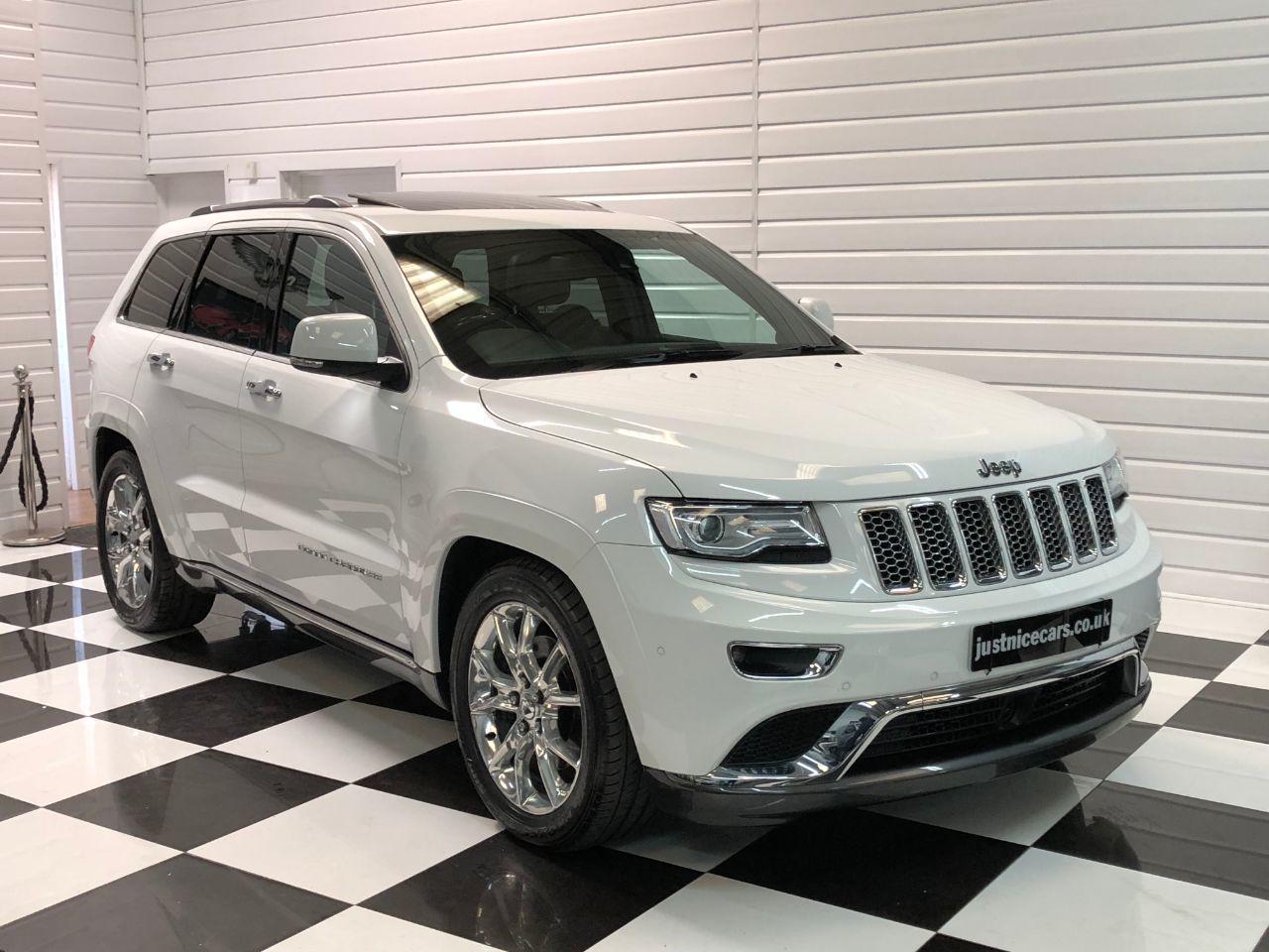 Jeep Grand Cherokee 3.0 CRD Summit 5dr Auto Estate Diesel White