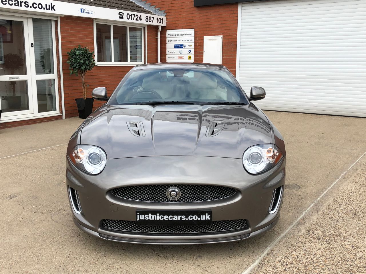 Jaguar XK 5.0 Supercharged V8 R 2dr Auto Coupe Petrol Vapour Grey
