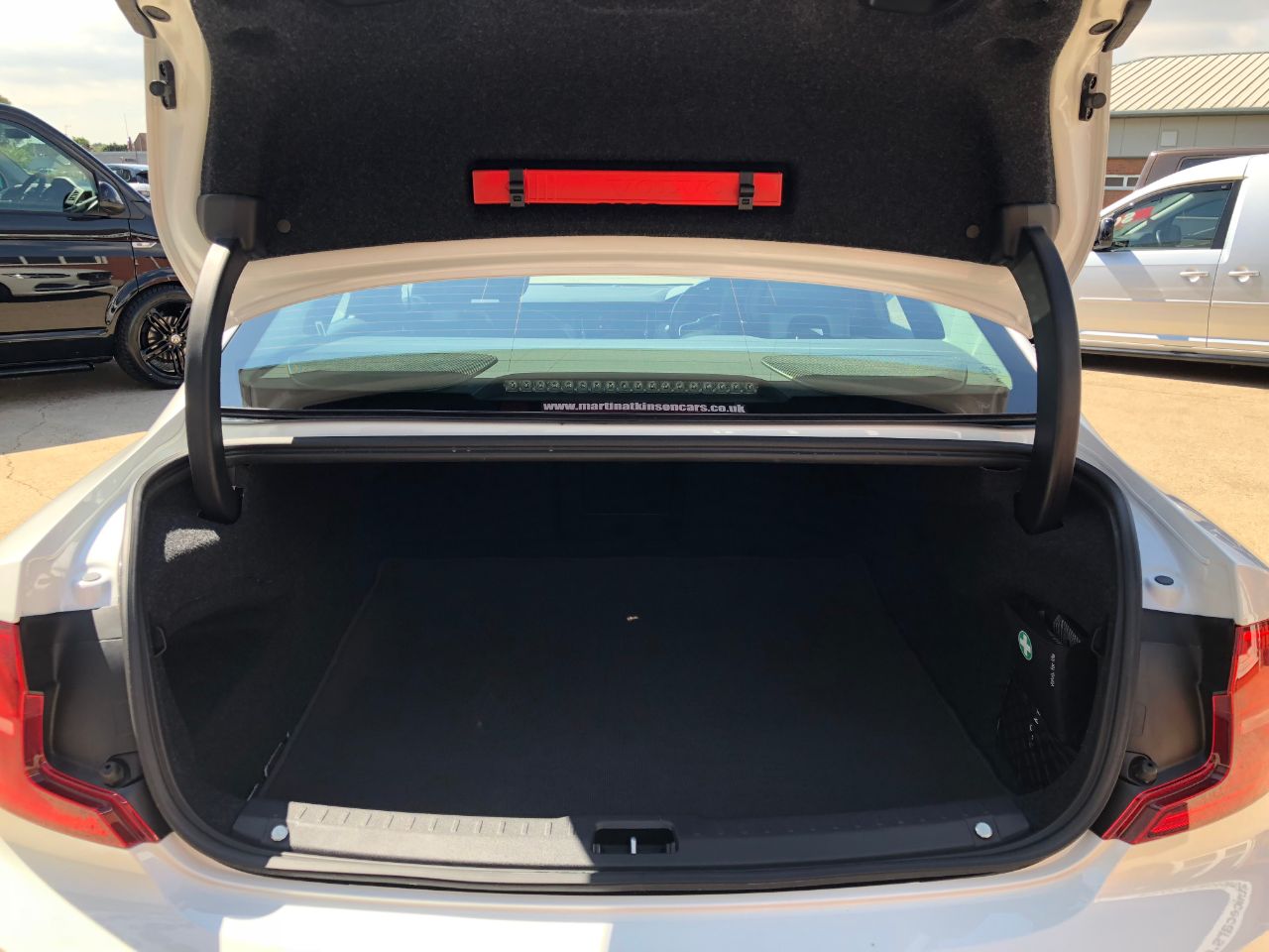 Volvo S90 2.0 D4 Inscription 4dr Geartronic~£3,400 of Options~ Saloon Diesel Ice White