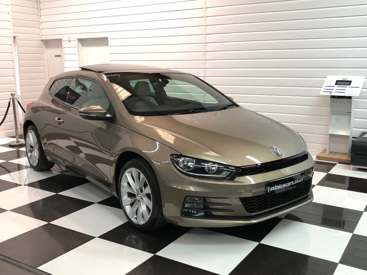 Volkswagen Scirocco 2.0 TDi BlueMotion Tech GT 150 3dr PAN ROOF~BIG SPEC~ Coupe Diesel Aztec Gold Metallic Special Order Colour