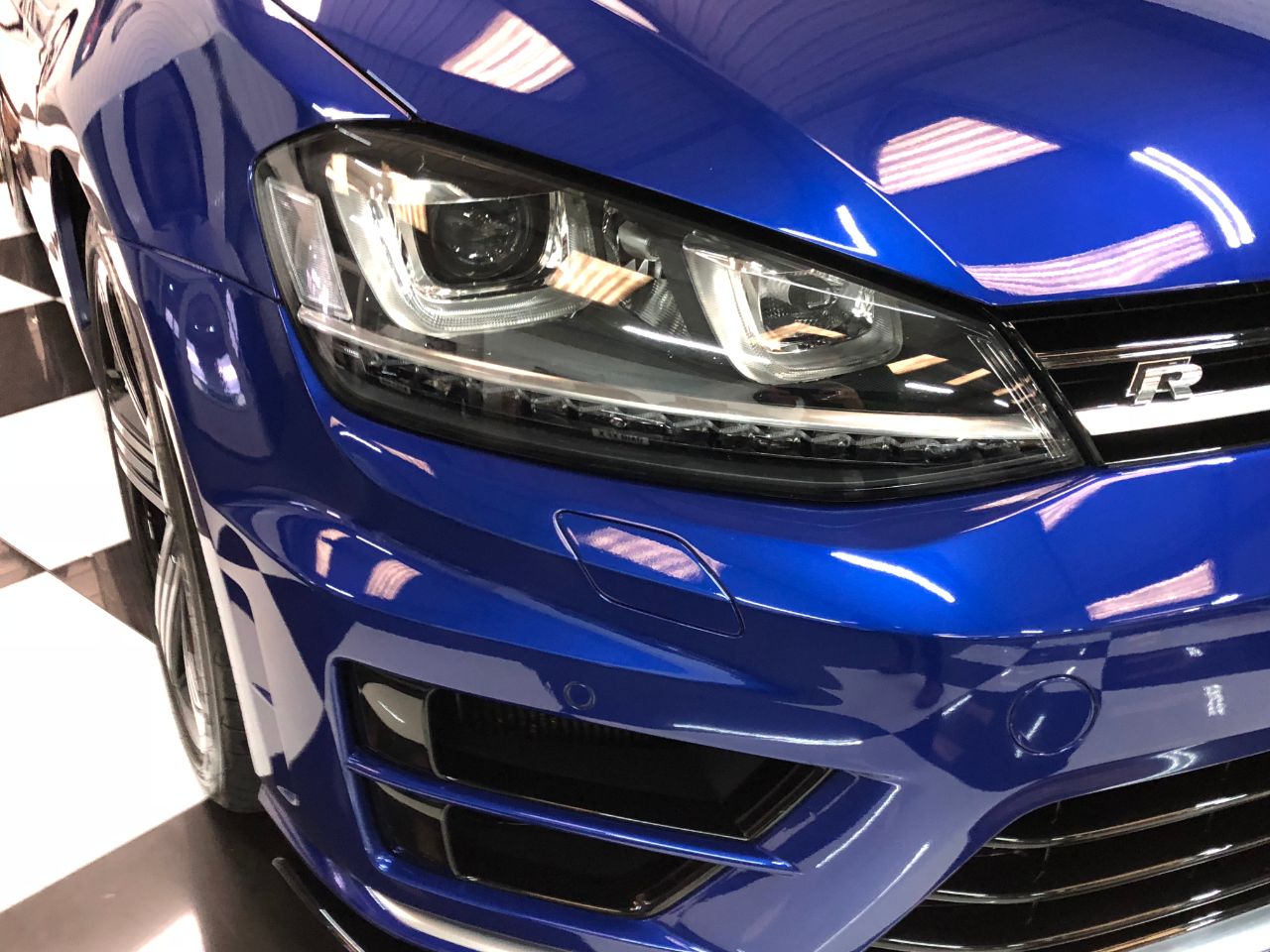 Volkswagen Golf 2.0 TSi R 5dr DSG Auto 300BHP Hatchback Petrol Lapiz Blue
