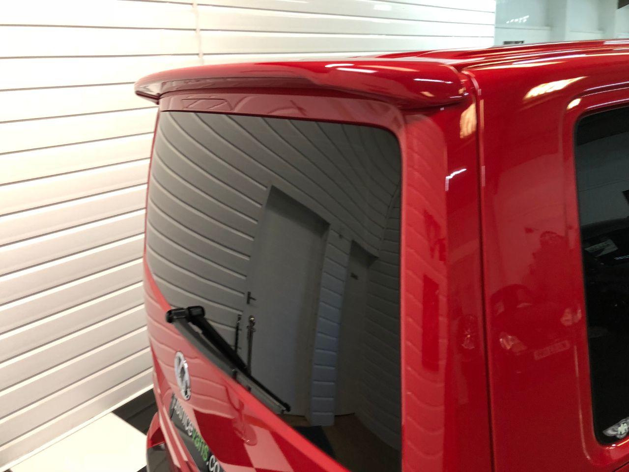Volkswagen Caravelle 2.0 TDI BlueMotion Tech 150 Executive 5dr DSG Minibus Diesel Cherry Red