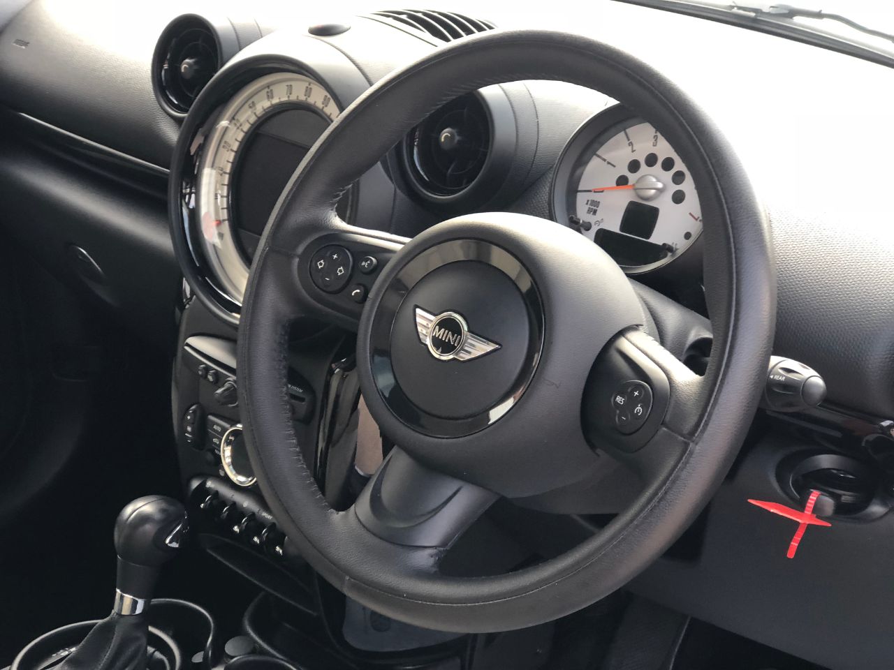 Mini Countryman 2.0 Cooper D ALL4 4X4 5dr Auto~HUGE SPEC~ Hatchback Diesel Light Coffee
