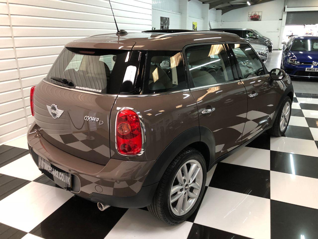 Mini Countryman 2.0 Cooper D ALL4 4X4 5dr Auto~HUGE SPEC~ Hatchback Diesel Light Coffee