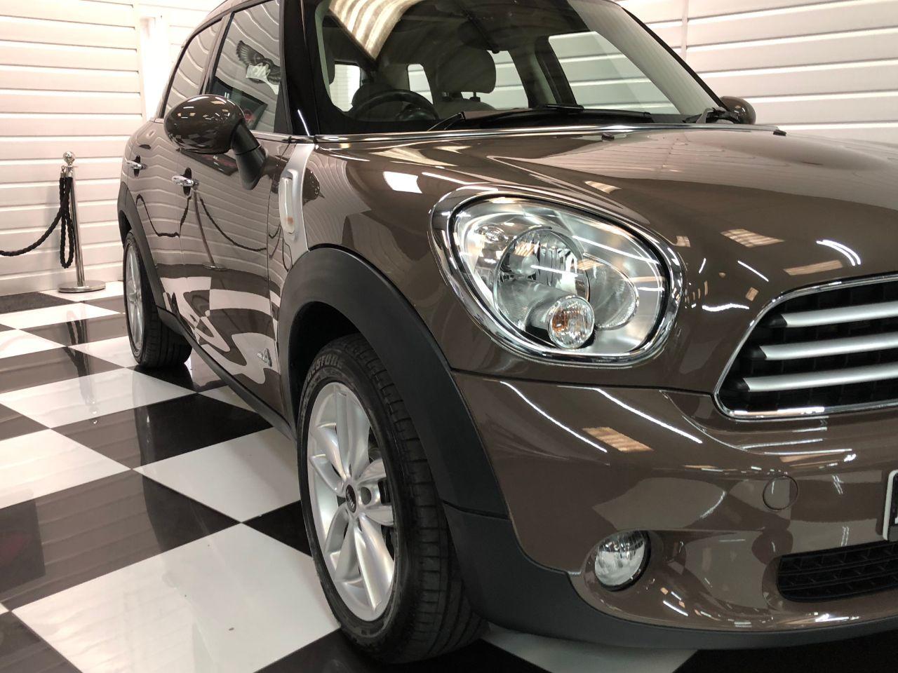 Mini Countryman 2.0 Cooper D ALL4 4X4 5dr Auto~HUGE SPEC~ Hatchback Diesel Light Coffee