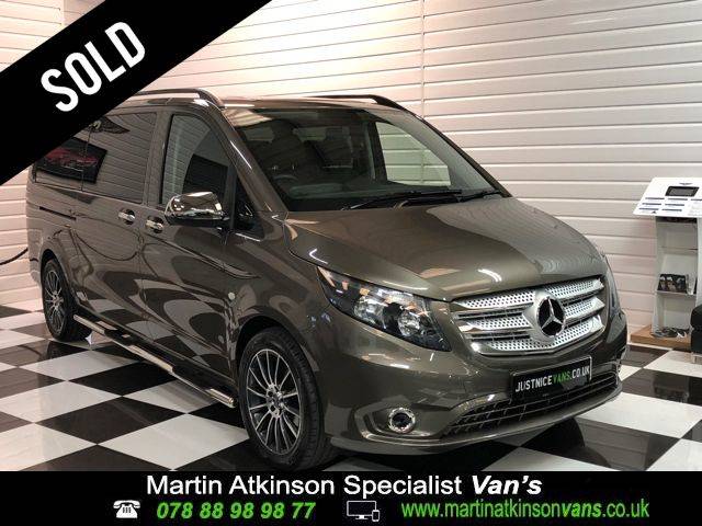 Mercedes-Benz Vito 2.1 Vito 114CDi Tourer Select Auto Minibus Diesel Grey