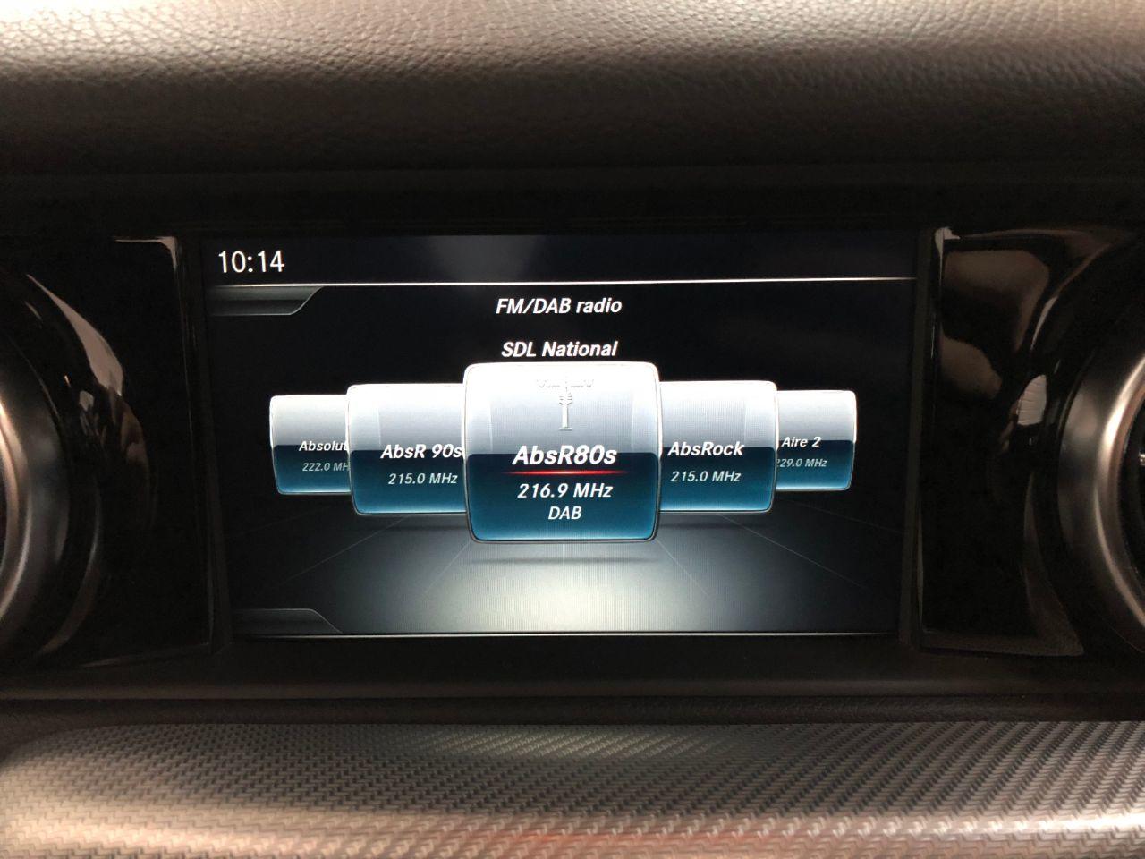 Mercedes-Benz SLC 2.0 SLC 200 AMG Line 2dr 9G-Tronic Convertible Petrol White