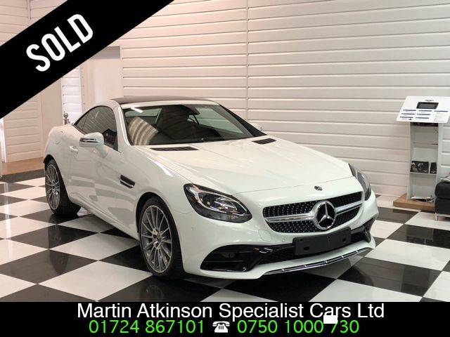 Mercedes-Benz SLC 2.0 SLC 200 AMG Line 2dr 9G-Tronic Convertible Petrol White