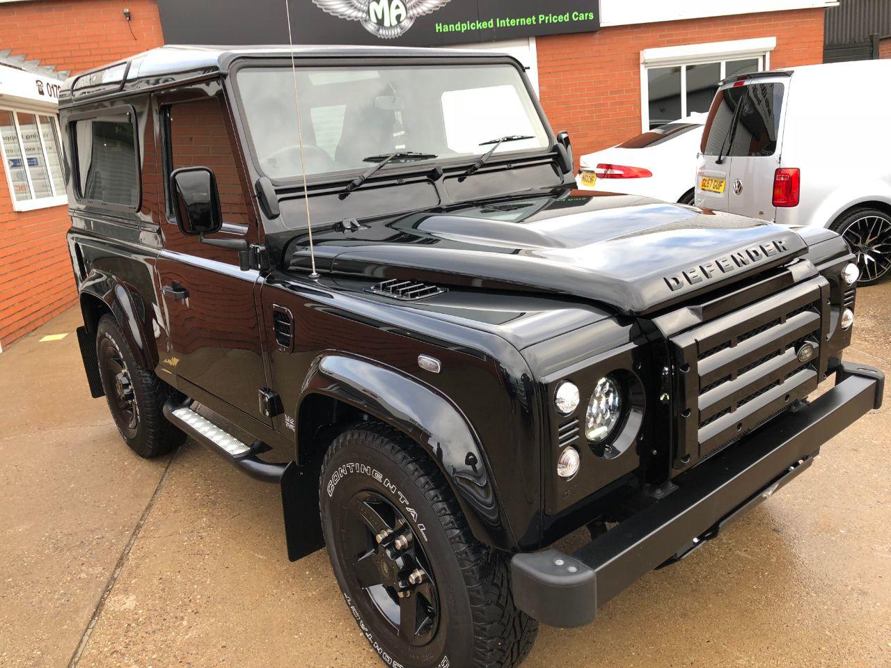 Land Rover Defender 90 XS Station Wagon 2.2 TDCi 4 Seater Four Wheel Drive Diesel Santorini Black