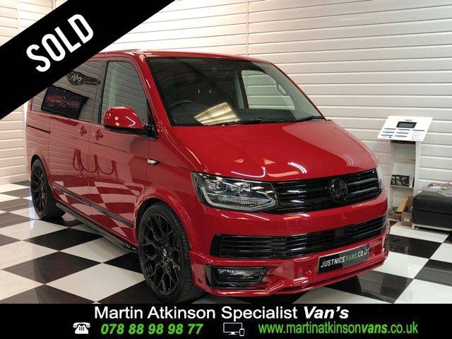 Volkswagen Caravelle 2.0 TDI 150 Executive DSG SWB R Edition Minibus Diesel Red